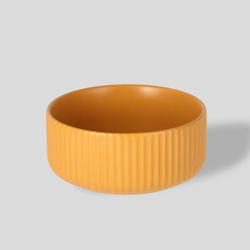 Žltá miska z tvrdeného porcelánu.